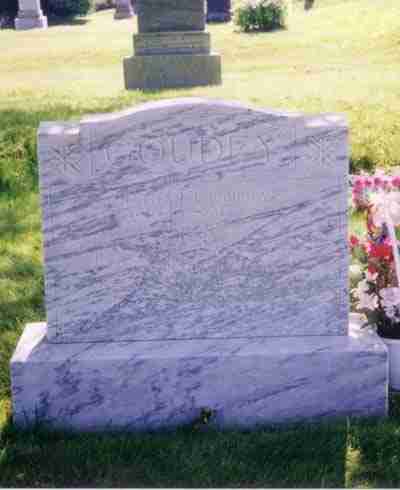 Tombstone of Nathan L. Goudey